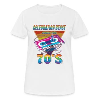 KASSETTE CELEBRATION BEAST 70ER - Frauen T-Shirt atmungsaktiv - Weiß - Vorne - AI Model Female 172 dark (172cm)