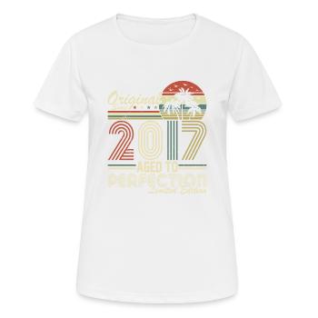 2017 - Millésime 2017 - Fantastique depuis 2017 - T-shirt respirant Femme - blanc - Devant - AI Model Female 172 dark (172cm)