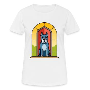 Serious Cane Corso bewacht den Grundstückseingang - Frauen T-Shirt atmungsaktiv - Weiß - Vorne - AI Model Female 172 dark (172cm)