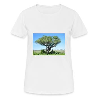 Majestueux saucisson en habitat naturel - T-shirt respirant Femme - blanc - Devant - AI Model Female 172 dark (172cm)