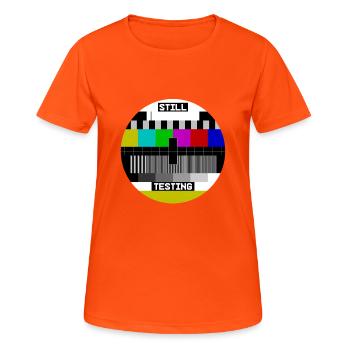Écran de test d’image de test Still Testing - T-shirt respirant Femme - orange néon - Devant - AI Model Female 172 dark (172cm)