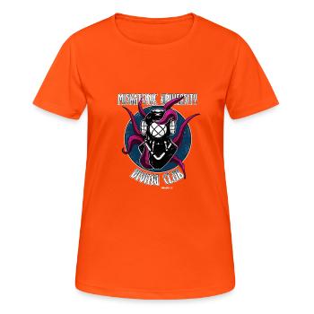 Miskatonic University Arkham Massachussetts - T-shirt respirant Femme - orange néon - Devant - AI Model Female 172 dark (172cm)