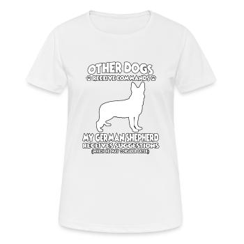 Drôle d’obéissance Chiens de berger allemand - T-shirt respirant Femme - blanc - Devant - AI Model Female 172 dark (172cm)