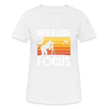 Ne perdez jamais la concentration - T-shirt respirant Femme - blanc - Devant - AI Model Female 172 dark (172cm)
