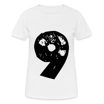 9 Nombre - T-shirt respirant Femme - blanc - Devant - AI Model Female 172 dark (172cm)