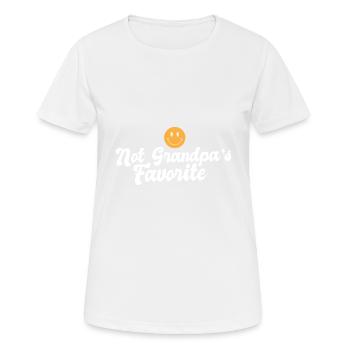 Pas le petit-enfant préféré de grand-père petit-enfant - T-shirt respirant Femme - blanc - Devant - AI Model Female 172 dark (172cm)