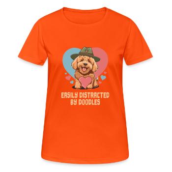 Facilement distrait par Doodles Goldendoodle Dad - T-shirt respirant Femme - orange néon - Devant - AI Model Female 172 dark (172cm)