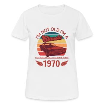 Ich bin nicht alt, ich bin ein Klassiker - Frauen T-Shirt atmungsaktiv - Weiß - Vorne - AI Model Female 172 dark (172cm)