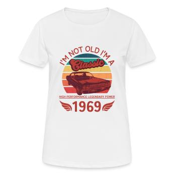 Ich bin nicht alt, ich bin ein Klassiker - Frauen T-Shirt atmungsaktiv - Weiß - Vorne - AI Model Female 172 dark (172cm)