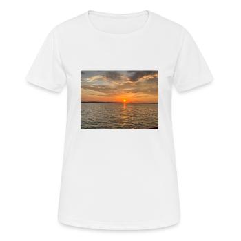 Sonnenuntergang - Frauen T-Shirt atmungsaktiv - Weiß - Vorne - AI Model Female 172 dark (172cm)