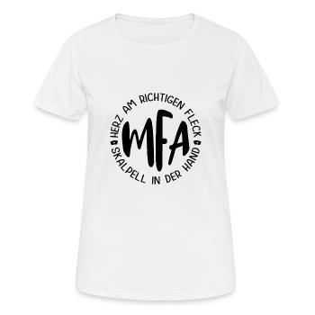 Arzthelferin Herz Am Richtigen Fleck MFA - Frauen T-Shirt atmungsaktiv - Weiß - Vorne - AI Model Female 172 dark (172cm)