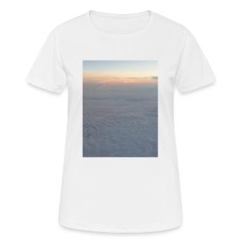 Himmel - Frauen T-Shirt atmungsaktiv - Weiß - Vorne - AI Model Female 172 dark (172cm)