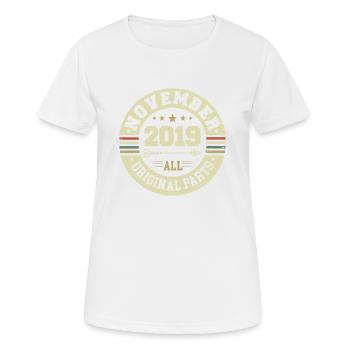 Millésime Novembre 2019 - Anniversaire Novembre 2019 - T-shirt respirant Femme - blanc - Devant - AI Model Female 172 dark (172cm)