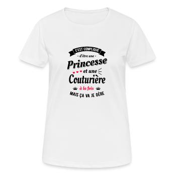 PRINCESSE ET COUTURIÈRE - T-shirt respirant Femme - blanc - Devant - AI Model Female 172 dark (172cm)