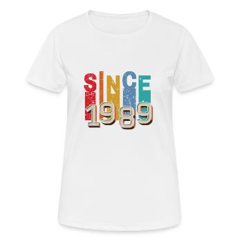 Since 1989 retro - T-shirt respirant Femme - blanc - Devant - AI Model Female 172 dark (172cm)