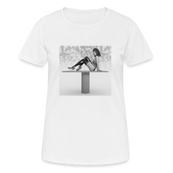 New Burlesque - Frauen T-Shirt atmungsaktiv - Weiß - Vorne - AI Model Female 172 dark (172cm)