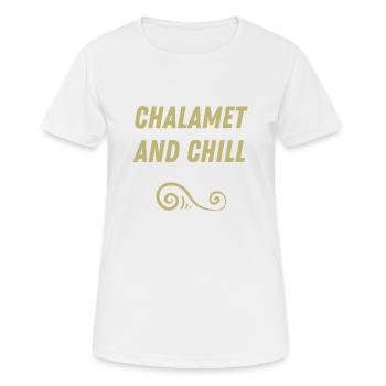 "Chalamet and Chill" Golden Bow, Stilvolles Design - Frauen T-Shirt atmungsaktiv - Weiß - Vorne - AI Model Female 172 dark (172cm)