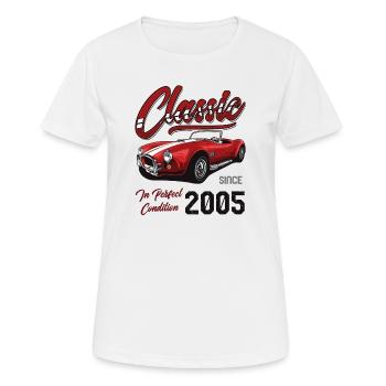 Je ne suis pas vieux Je suis une voiture classique vintage née en 2005 - T-shirt respirant Femme - blanc - Devant - AI Model Female 172 dark (172cm)