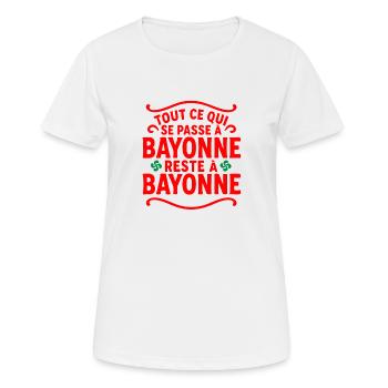 Feierlichkeiten in Bayonne - Frauen T-Shirt atmungsaktiv - Weiß - Vorne - AI Model Female 172 dark (172cm)