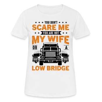 Chauffeur de camion pour camion à plateau - T-shirt respirant Femme - blanc - Devant - AI Model Female 172 dark (172cm)