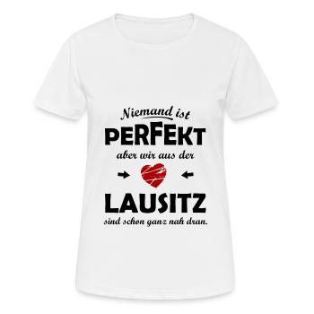 Die Lausitz - Frauen T-Shirt atmungsaktiv - Weiß - Vorne - AI Model Female 172 dark (172cm)