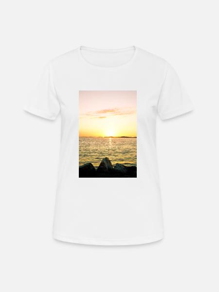 ocean - Women's Breathable T-Shirt - white