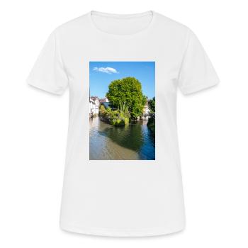 Stadtbild von Esslingen am Neckar von der Agnesbrücke aus - Frauen T-Shirt atmungsaktiv - Weiß - Vorne - AI Model Female 172 dark (172cm)