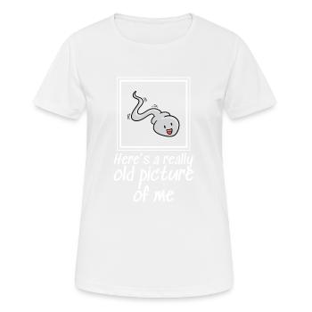 Hier ist ein wirklich altes Bild von mir - Frauen T-Shirt atmungsaktiv - Weiß - Vorne - AI Model Female 172 dark (172cm)