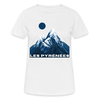 Die Pyrenäen - Geschenkidee - Frauen T-Shirt atmungsaktiv - Weiß - Vorne - AI Model Female 172 dark (172cm)