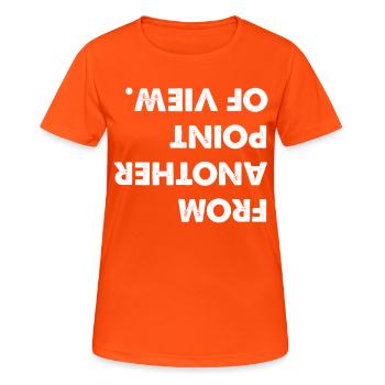 D'un autre point de vue - T-shirt respirant Femme - orange néon - Devant - AI Model Female 172 dark (172cm)