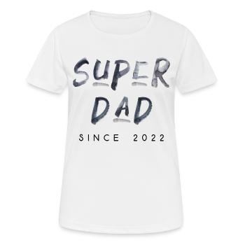 Superdad since 2022 Schrift geburt Vater Spruch - Frauen T-Shirt atmungsaktiv - Weiß - Vorne - AI Model Female 172 dark (172cm)