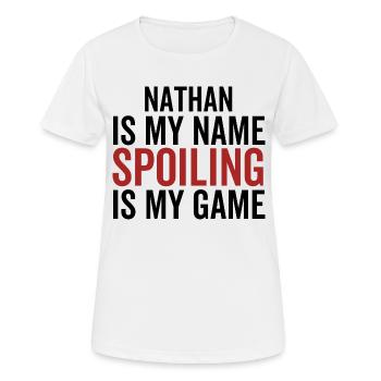 Nathan est mon nom Spoiling est mon jeu - T-shirt respirant Femme - blanc - Devant - AI Model Female 172 dark (172cm)