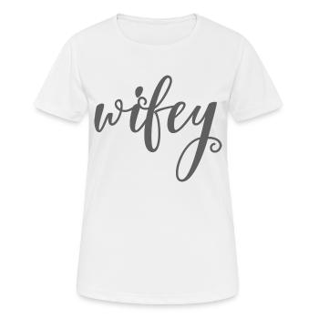 Wifey - Frauen T-Shirt atmungsaktiv - Weiß - Vorne - AI Model Female 172 dark (172cm)