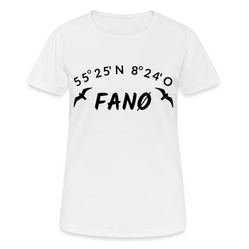 Fanø Fanö Dänemark Urlaub Idee - Frauen T-Shirt atmungsaktiv - Weiß - Vorne - AI Model Female 172 dark (172cm)