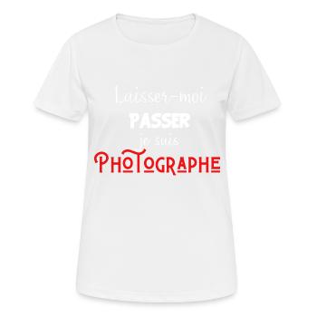 laisse-moi passer je suis photographe - T-shirt respirant Femme - blanc - Devant - AI Model Female 172 dark (172cm)