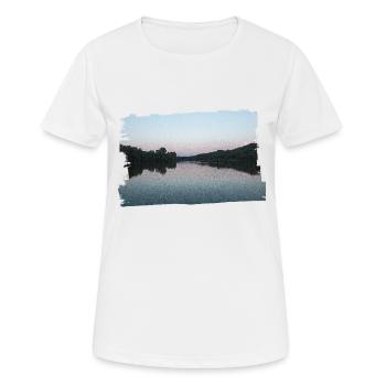 See am Abend - Frauen T-Shirt atmungsaktiv - Weiß - Vorne - AI Model Female 172 dark (172cm)