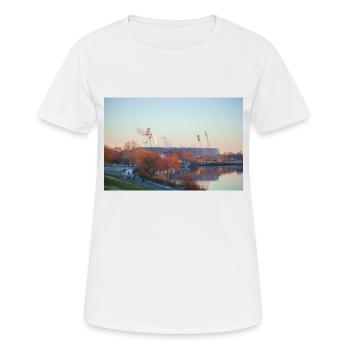 Weserstadion - Frauen T-Shirt atmungsaktiv - Weiß - Vorne - AI Model Female 172 dark (172cm)