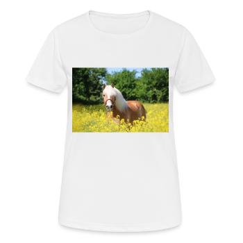 Haflinger dans le colza - T-shirt respirant Femme - blanc - Devant - AI Model Female 172 dark (172cm)