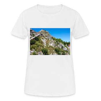 Festung Knin (Kninska tvrđava) Kroatien - Frauen T-Shirt atmungsaktiv - Weiß - Vorne - AI Model Female 172 dark (172cm)