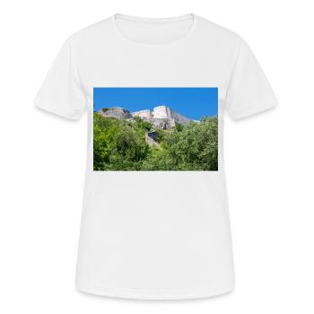 Festung Knin (Kninska tvrđava) Kroatien - Frauen T-Shirt atmungsaktiv - Weiß - Vorne - AI Model Female 172 dark (172cm)