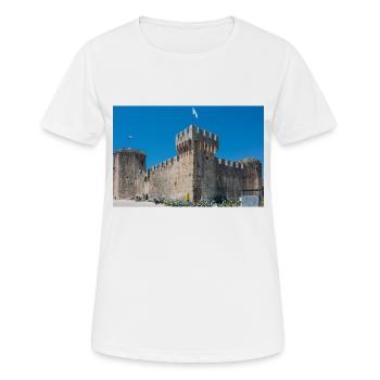 château et forteresse Kamerlengo (Kaštel Kamerlengo) - T-shirt respirant Femme - blanc - Devant - AI Model Female 172 dark (172cm)