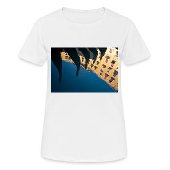 Gondoles à Venise - T-shirt respirant Femme - blanc - Devant - AI Model Female 172 dark (172cm)