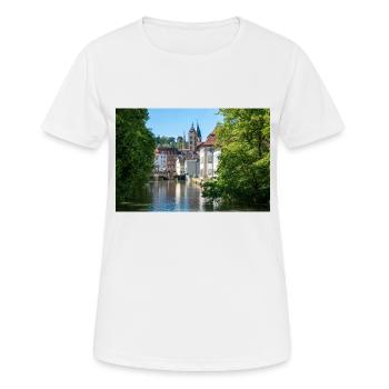 Stadtbild von Esslingen am Neckar von der Agnesbrücke aus - Frauen T-Shirt atmungsaktiv - Weiß - Vorne - AI Model Female 172 dark (172cm)