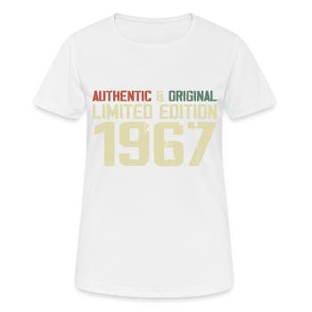 1967 Geburtstagsgeschenk 1967 Jahrgang 1967 Retro - Frauen T-Shirt atmungsaktiv - Weiß - Vorne - AI Model Female 172 dark (172cm)