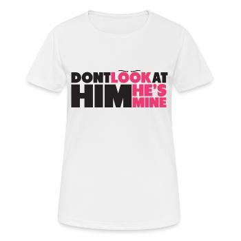 Er ist meine T-Shirt-Sammlung - Frauen T-Shirt atmungsaktiv - Weiß - Vorne - AI Model Female 172 dark (172cm)