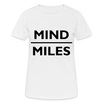 Fußball Soccer - Frauen T-Shirt atmungsaktiv - Weiß - Vorne - AI Model Female 172 dark (172cm)