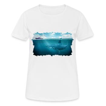 Great White Shark Below Boat Under Water Megalodon - Frauen T-Shirt atmungsaktiv - Weiß - Vorne - AI Model Female 172 dark (172cm)