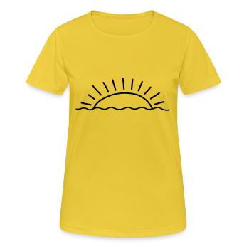 Sonnenuntergang im Meer - Frauen T-Shirt atmungsaktiv - Sonnengelb - Vorne - AI Model Female 172 dark (172cm)