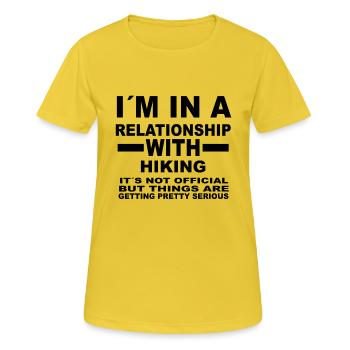 relation avec HIKING - T-shirt respirant Femme - jaune soleil - Devant - AI Model Female 172 dark (172cm)