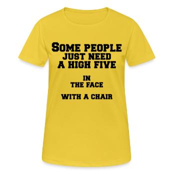 certaines personnes - T-shirt respirant Femme - jaune soleil - Devant - AI Model Female 172 dark (172cm)